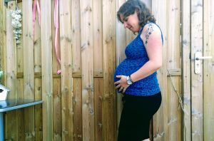 zwanger, 26 weken, 26 weken zwanger, zwangere buik, nesteldrang, babybump, zwangerschap, derde zwangerschap, mamablog, blog zwangerschap, lalog, lalog.nl, lalogblog, mamalifestyle blog