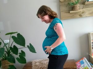 buik, zwanger, zwangerschap, derde zwangerschap, derde kindje, babybuik, pregnant, belly, babybump, mama en zwanger, zo die buik, mamablog, momblog, lalogblog, lalog.nl, lalog